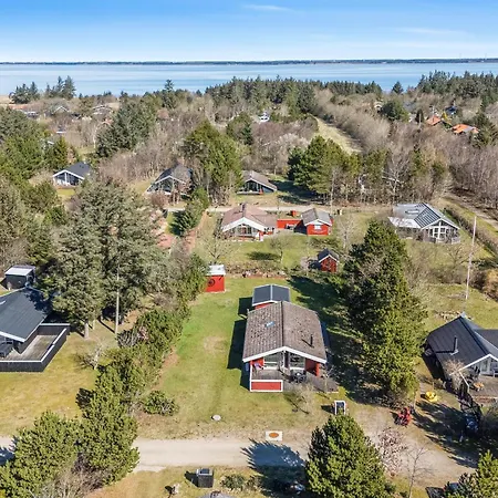 Дом отдыха 1113 *